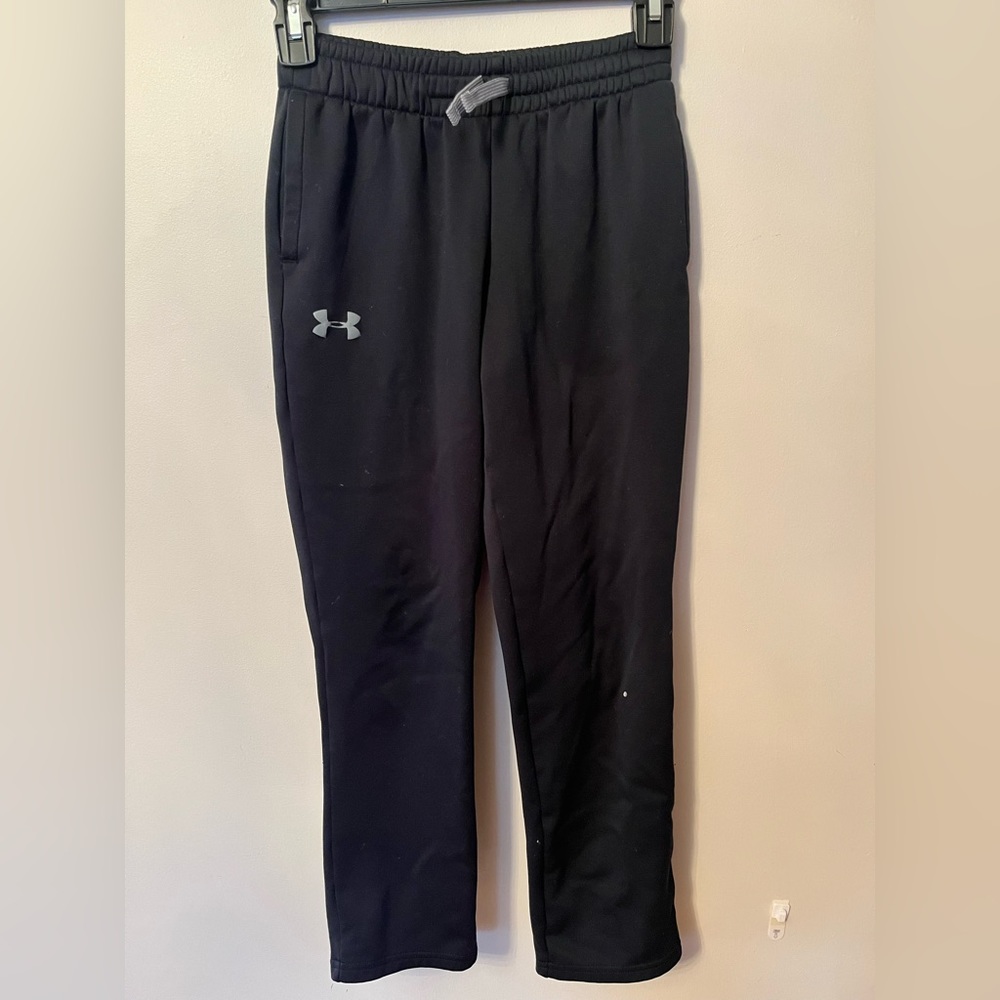 UnderArmour kids black  pants  Size YM